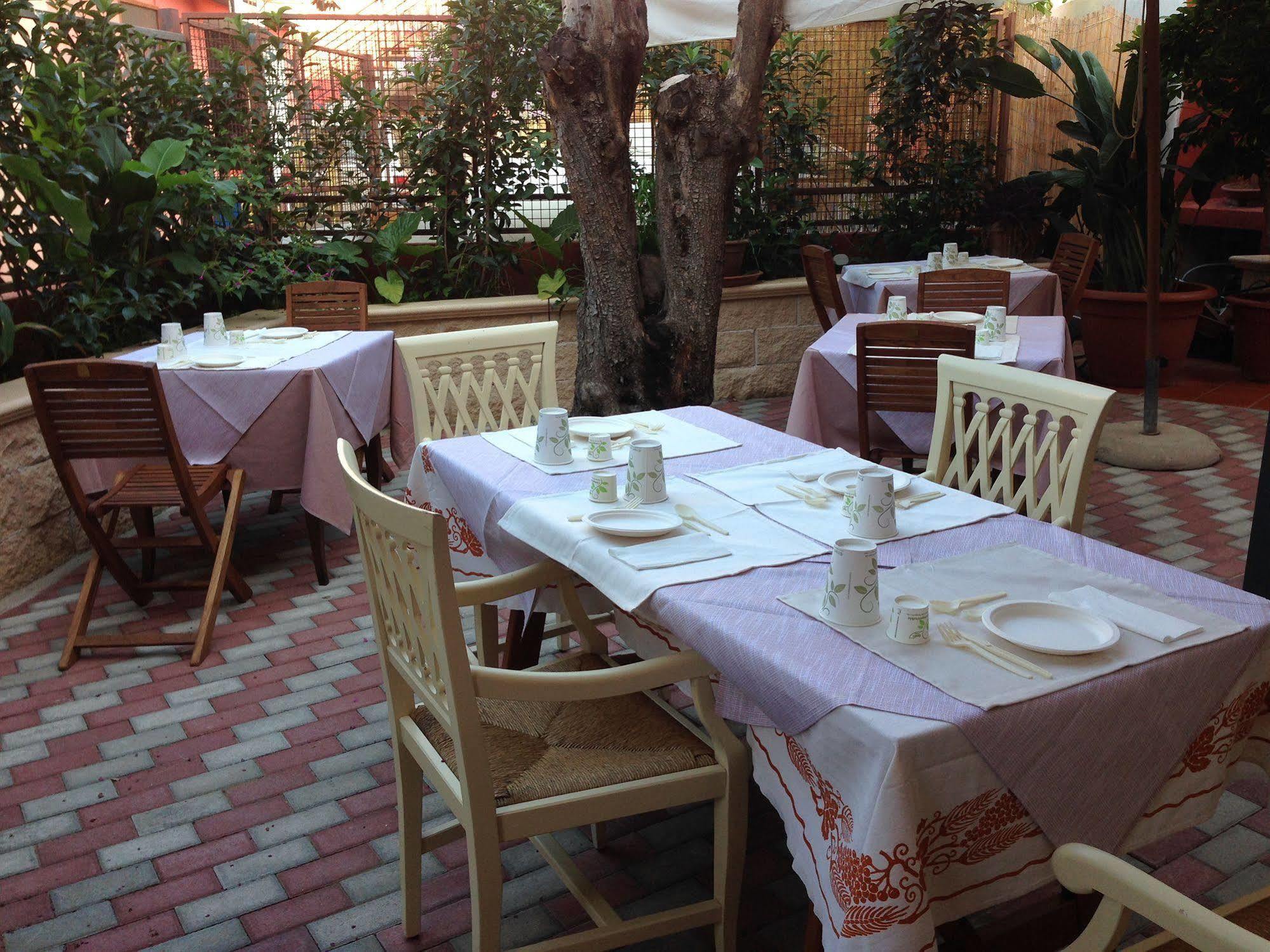 Locanda Degli Artisti Tortolì Exteriér fotografie