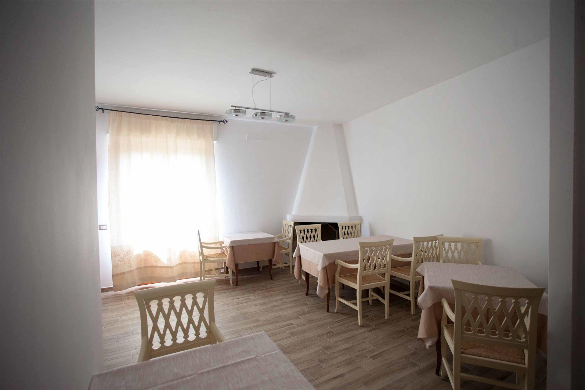Locanda Degli Artisti Tortolì Exteriér fotografie